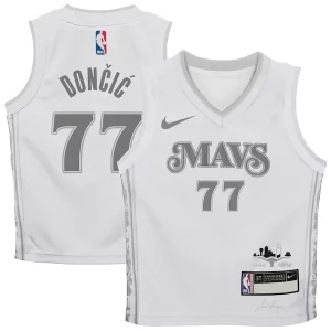 Comodo Exquisito Maravilloso Luka Dončić Dallas Mavericks Nike Preschool 2024/25 Swingman Player Jersey City Edition White