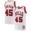 Fantástico Lujoso Increíble Men's Chicago Bulls Michael Jordan White 1994 95 Hardwood Classics Authentic Player Jersey