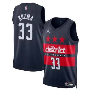 Práctico Versátil Clásico Kyle Kuzma Washington Wizards Jordan Brand Unisex 2024/25 Swingman Jersey Statement Edition Navy